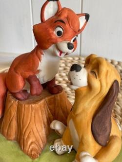 1980 Vintage Jim Shore collectible Disney Traditions Fox and the Hound figurine