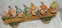 7 DWARFS ON A LOG Homeward Bound Figure Jim Shore Disney Traditions Snow White