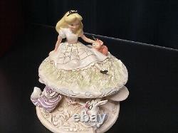 Disney Enesco Traditions Alice in Wonderland White Woodland Whimsy and Wonder