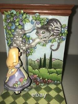 Disney Jim Shore Alice in Wonderland Which Way From Here Very RARE 2010