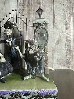 Disney Jim Shore HAUNTED MANSION Hitchhiking Ghosts 40th Anniversary LED Edition