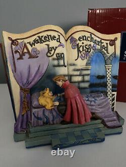 Disney Jim Shore Sleeping Beauty Enchanted Kiss Storybook 4043627 RARE
