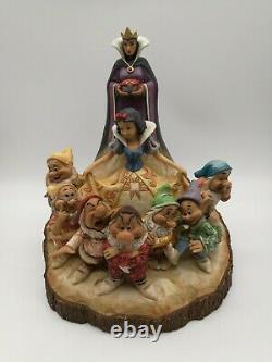 Disney Showcase Collection Traditions Snow White The One That Started Them All