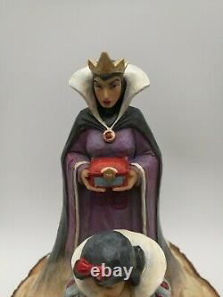 Disney Showcase Collection Traditions Snow White The One That Started Them All