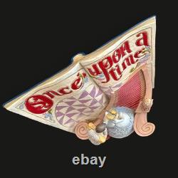 Disney Showcase Enesco Cinderella and Prince Charming Once Upon A Time Figurine