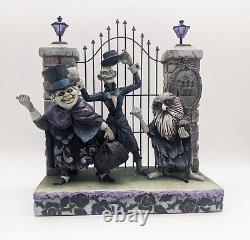 Disney Showcase Haunted Mansion light up Hitchhiking Ghosts #4013991 Jim Shore