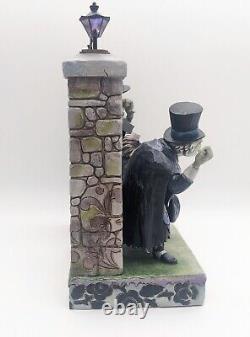 Disney Showcase Haunted Mansion light up Hitchhiking Ghosts #4013991 Jim Shore