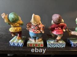 Disney Showcase Traditions Seven Dwafs Figurines PERFECT CONDITION RARE