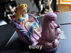 Disney Traditions Alice in Wonderland Attraction Figurine by Jim Shore (Enesco)