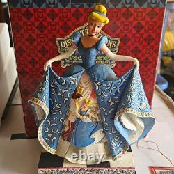 Disney Traditions Cinderella Romantic Waltz Figurine Jim Shore Enesco