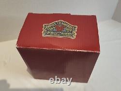 Disney Traditions Enesco Twitterpation Figurine Thumper by Jim Shore With Box