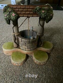 Disney Traditions Ensco wishing well display base new in box Rare find