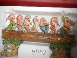 Disney Traditions Homeward Bound 7 Dwarfs Figurines on a Log MIB