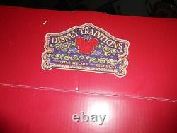 Disney Traditions Homeward Bound 7 Dwarfs Figurines on a Log MIB