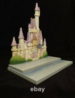 Disney Traditions Jim Shore Enesco Castle Disney Princess Love Theme Displayer