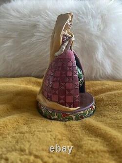Disney Traditions Jim Shore Enesco Rapunzel Pascal Tidings of Joy 4057944