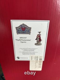 Disney Traditions Jim Shore Sleeping Beauty Playful Pantomime with Box Enesco
