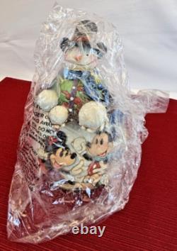 Disney Traditions Showcase Let It Snow Mickey Minnie Pluto Snowman Jim Shore