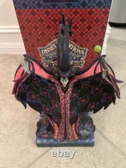 Disney Traditions by Jim Shore Casting the Spell Maleficent & Dragon Figurine