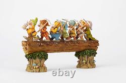 Disney Traditions by Jim Shore Snow White and the Seven Dwarfs Heigh-Ho Stone Re