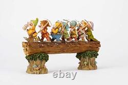 Disney Traditions by Jim Shore Snow White and the Seven Dwarfs Heigh-ho Stone