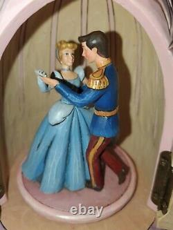 Disney traditions Cinderella, Pink Dress, Rare, Jim Shore, Showcase with flaws