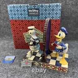 Donald Duck Handsome As Ever Disney Traditions Showcase Collection 4015343 NEW