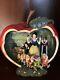 Enesco 6010881 Disney Traditions Snow White Seven Dwarfs Apple Scene Figurine 8