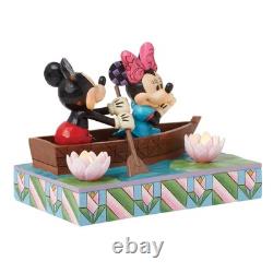 Enesco Disney Traditions Collection by Jim Shore Mickey and Minnie Mouse Love