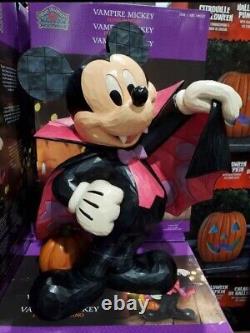 Enesco Disney Traditions Jim Shore Halloween Vampire Mickey 17 in. WithBox UNUSED