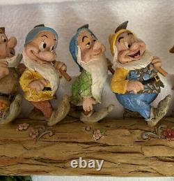 Jim Shore Disney Snow White And The Seven Dwarfs on Log Homeward Bound R3