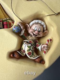 Jim Shore Disney Traditions Enesco Snow White 7 Dwarfs Holiday 8 Ornament