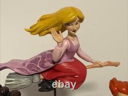 Jim Shore Disney Traditions Hocus Pocus Flying Sanderson Sisters/READ
