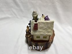 Jim Shore Disney Traditions Holiday Harmony Lighted Figurine