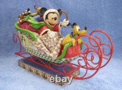 Jim Shore Disney Traditions Laughing All the Way Figurine by Enesco 4005726