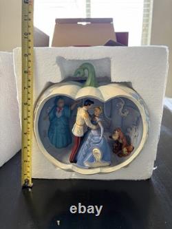 Jim Shore Disney Traditions Love at First Sight 6011926 Cinderella Pumpkin O 7