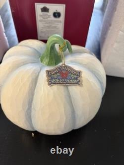 Jim Shore Disney Traditions Love at First Sight 6011926 Cinderella Pumpkin O 7