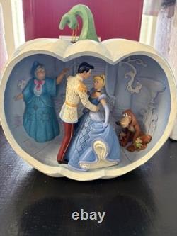 Jim Shore Disney Traditions Love at First Sight 6011926 Cinderella Pumpkin O 7