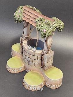 Jim Shore Disney Traditions WISHING WELL DISPLAY BASE Enesco No Box