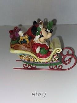 Jim Shore Mickey & Minnie With Stands Showcase Collection Disney Traditions