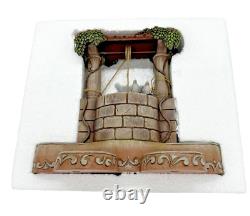 Jim Shore Walt Disney Showcase Snow White's 8 Wishing Well Display Base 4013987