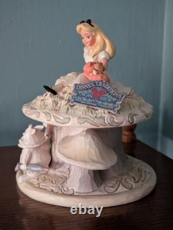 Alice au pays des merveilles JIM SHORE TRADITIONS DISNEY 2019 CAPRICE & MERVEILLE BOISÉ
