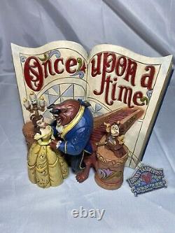 Beauté et la Bête Traditions Disney Jim Shore, figure de l'amour endure Enesco