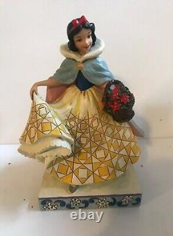 Blanche-Neige Disney Traditions Jim Shore Hiver Neige Enesco Showcase 4026076