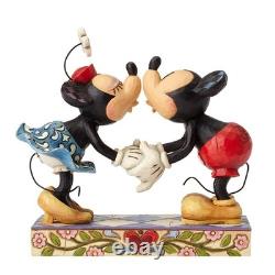 Collection Disney Traditions Enesco par Jim Shore Mickey et Minnie Mouse Kis