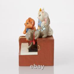 Collection Disney Traditions par Jim Shore Les chatons des Aristochats jouant sur un piédestal