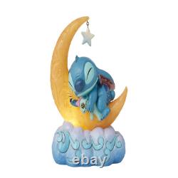 Collection Enesco Disney Traditions par Jim Shore Lilo et Stitch tenant Scrump sur