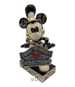 Collection Showcase Disney Traditions Jim Shore Enesco Mickey The Original