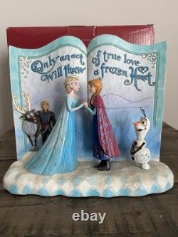 Collection Showcase Disney Traditions Jim Shore La Reine des neiges Acte d’amour Elsa Anna