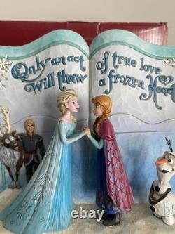 Collection Showcase Disney Traditions Jim Shore La Reine des neiges Acte d’amour Elsa Anna